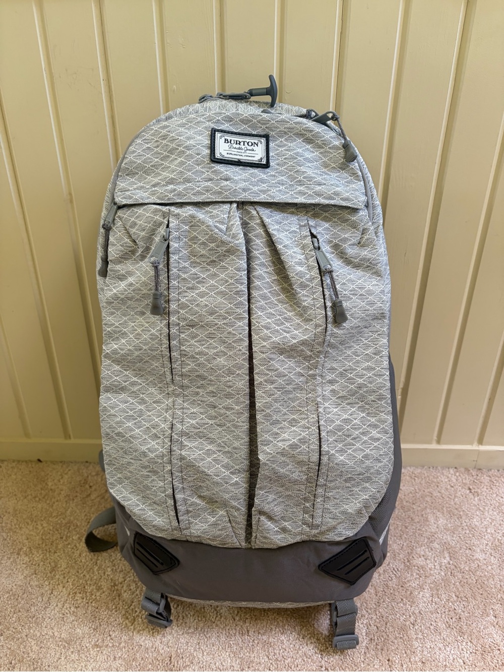 BURTON Backpack – Excellent Condition